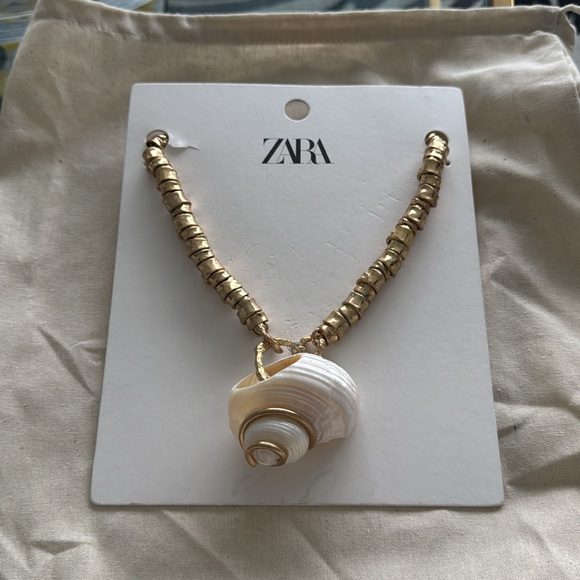 ZARA Shell Necklace - Picture 8 of 14